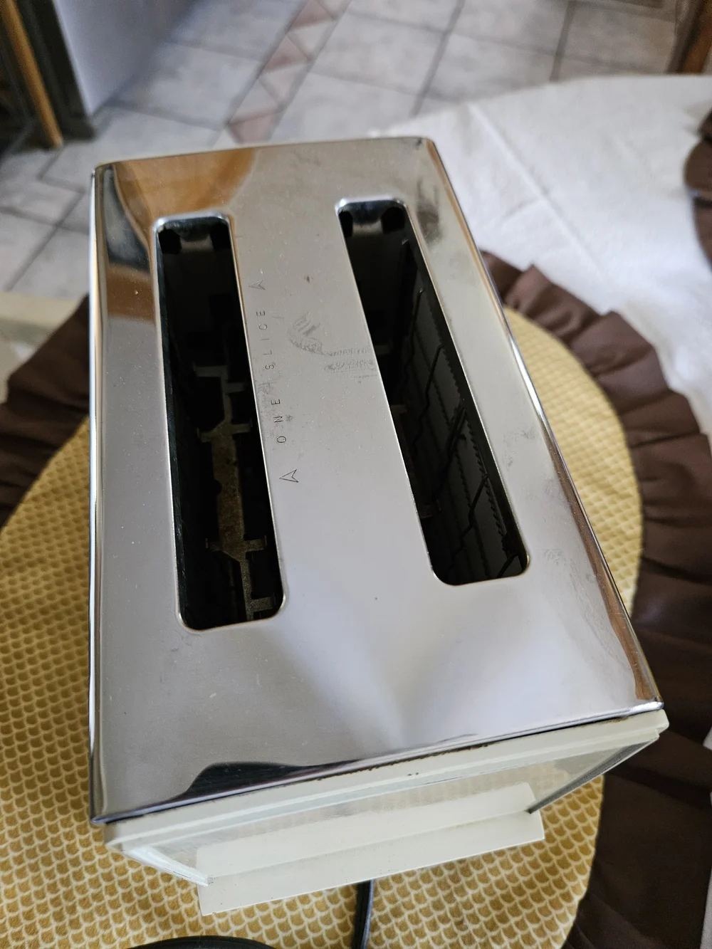 Proctor Silex Toaster Slot Control in Almond And Steel 1973
